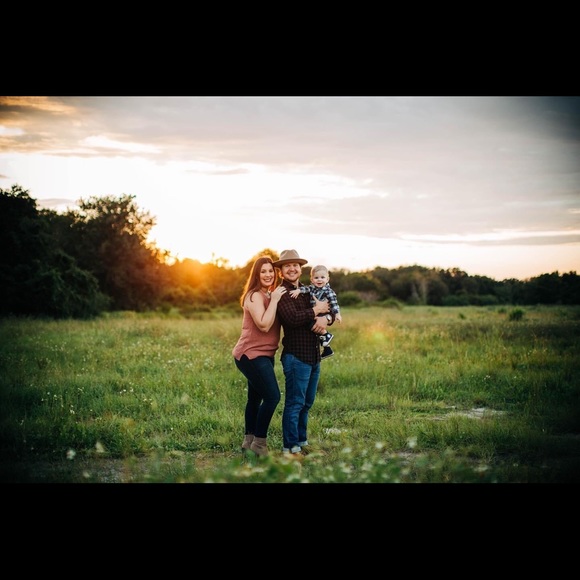 Meet your Posher, Taylor - Picture 4 of 4